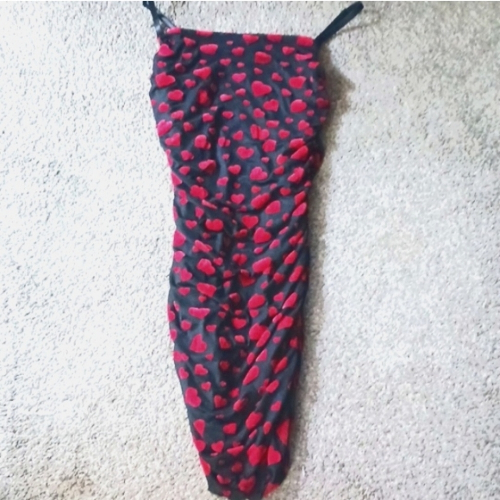 Sugarthrillz Noir Rise And Fall Dress